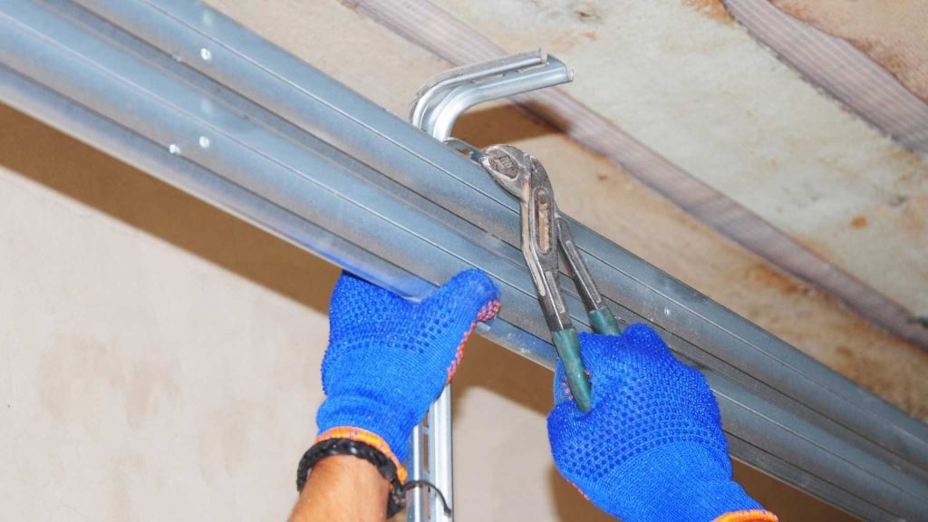 24 hour garage door repair & Replacement